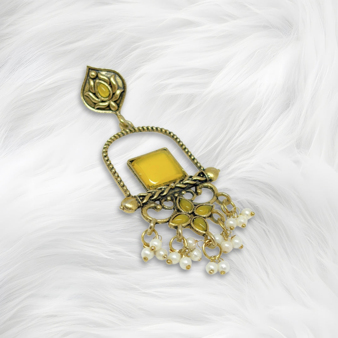 Traditional Yellow Stone Dangler Earrings for Women – Antique Gold Finish Ethnic Earrings with Pearl Beads for Festive & Wedding